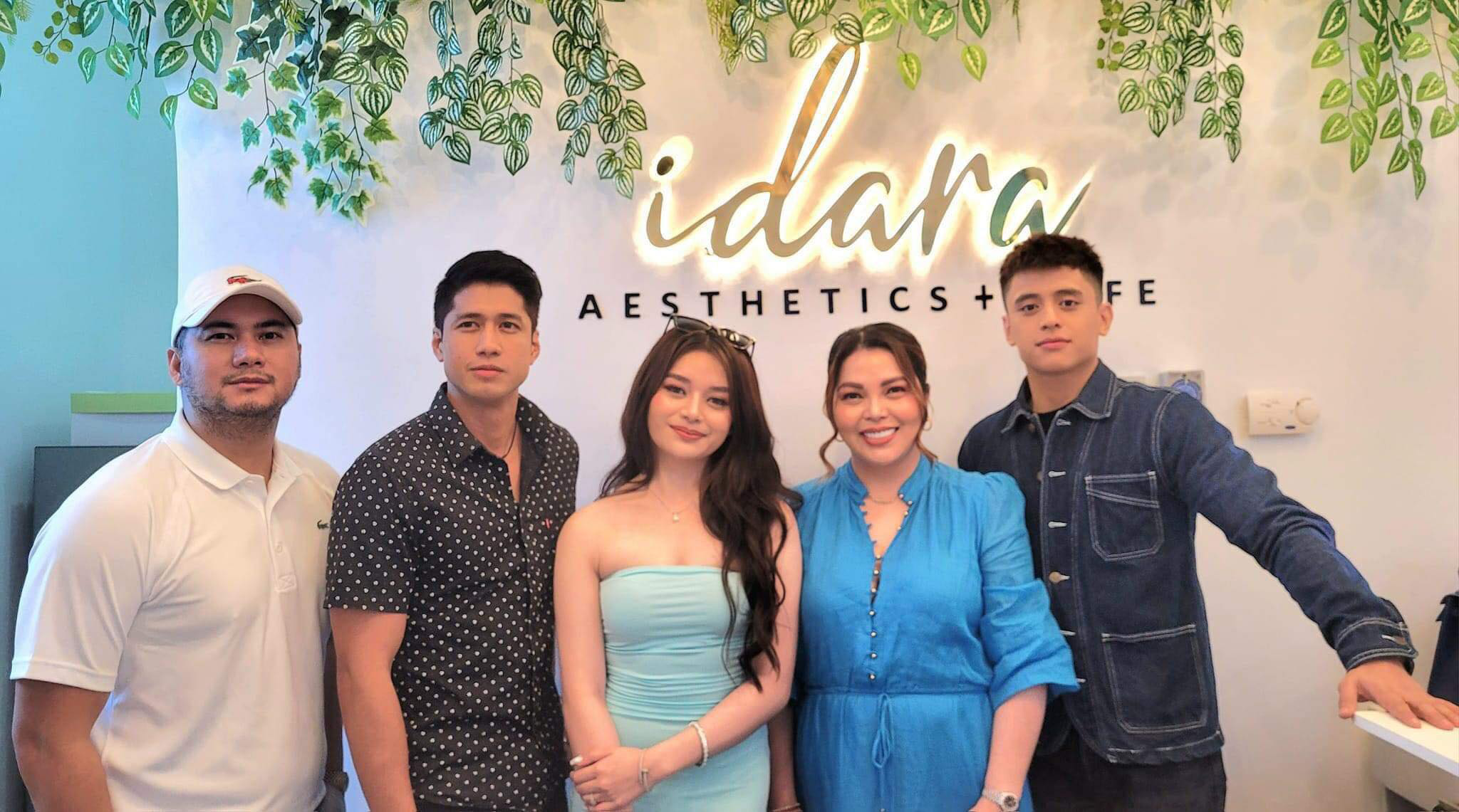 From left to right: John Philip Lipnica CEO- JPL Group, Aljur Abrenica – Celebrity Endorser/Ambassador, Jennifer T. Galo And Abdania Galo, CEO of Beauty Wise and Kelvin Miranda – Actor, Model & Singer